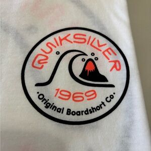 Quiksilver White Graphic Short Sleeve Tee Mens XL - New